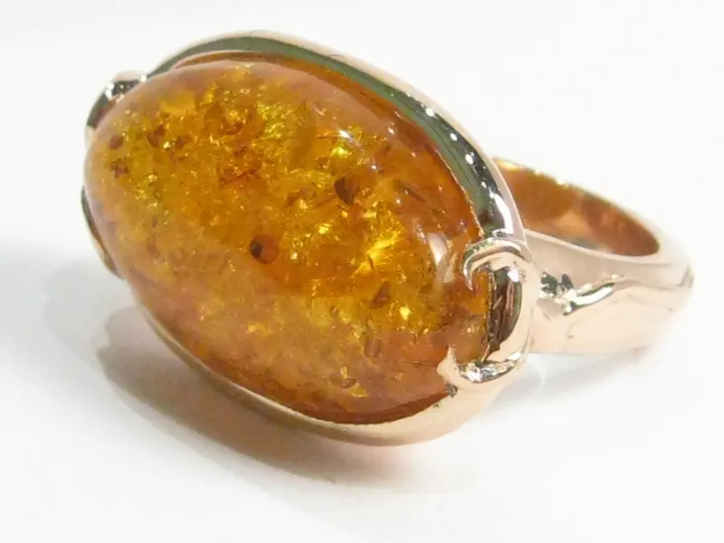 Amber Pendant Gift For Rachel 1