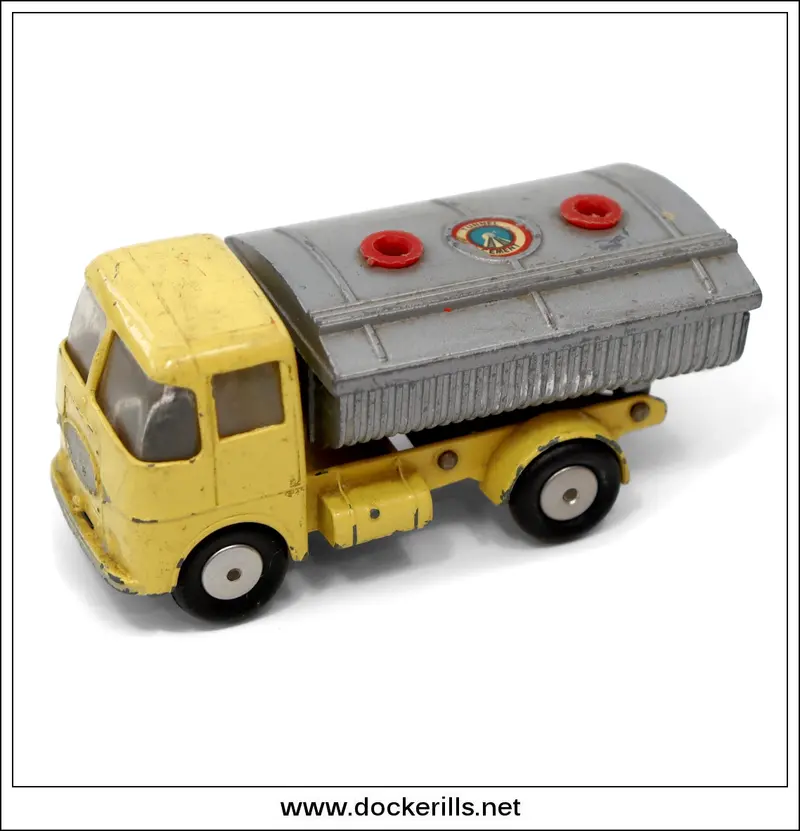 Corgi Erf Cement Lorry No. 64 – Tunnel Cement Variant, Restoration Candidate 1