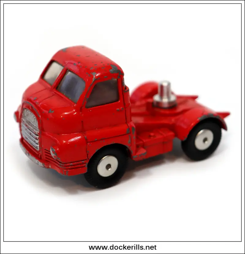 Corgi Toys Large-Scale Bedford Tractor Cab – Collectible Restoration Part 1