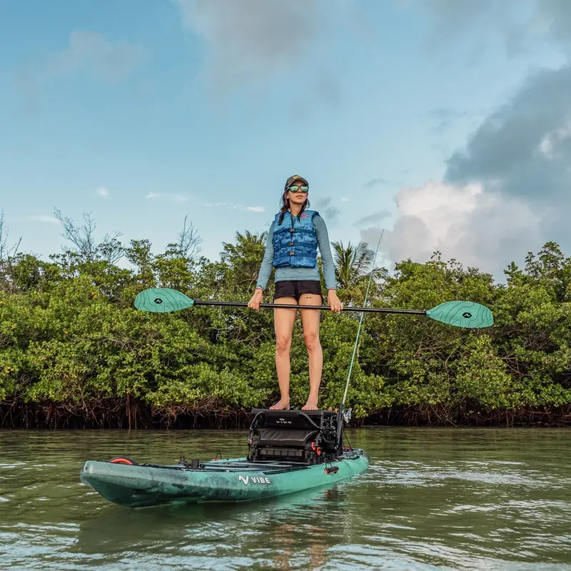 Cubera 120 Hybrid Fishing Kayak – Dual-Purpose Pedal & Paddle Design 1