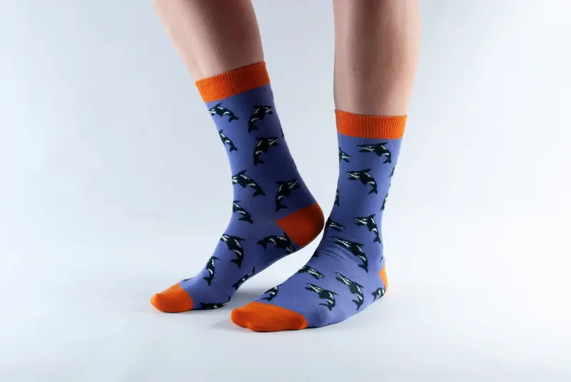 Doris & Dude Unisex Purple Orca Socks 1