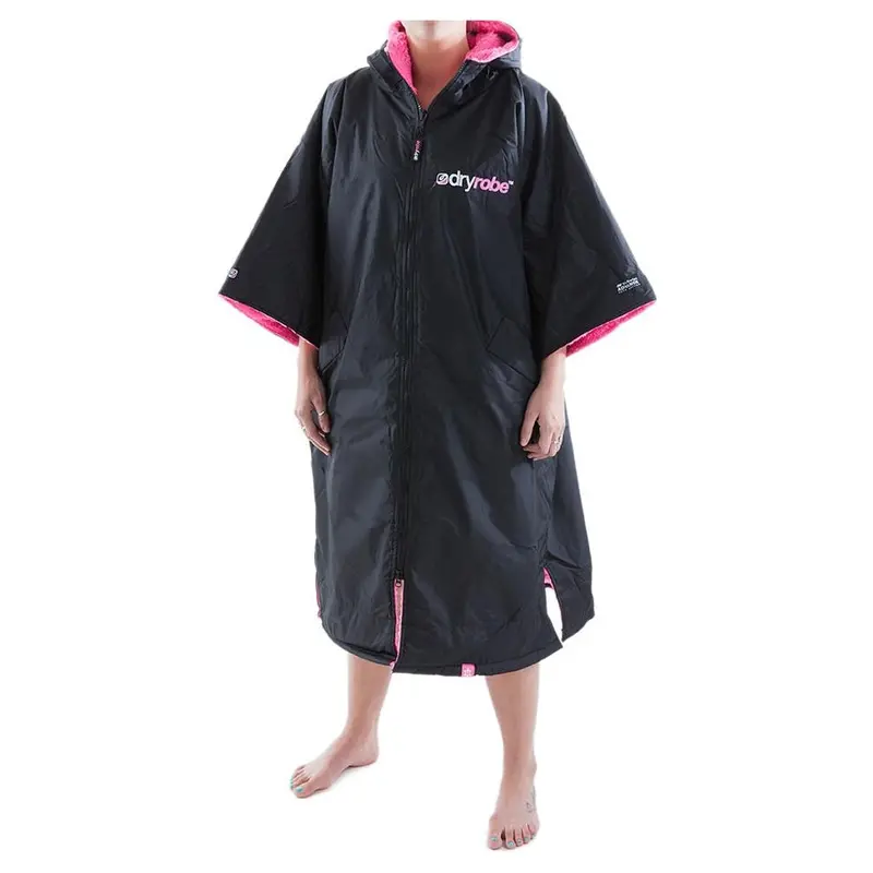 Dryrobe Advance Short Sleeve Changing Robe – Black/Pink 1