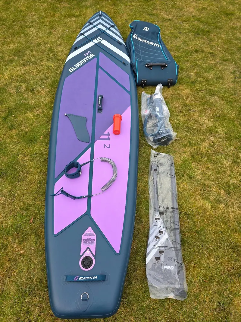 Gladiator Pro Isup – 11'2" × 30" × 4.7", Ex-Demo Model 1