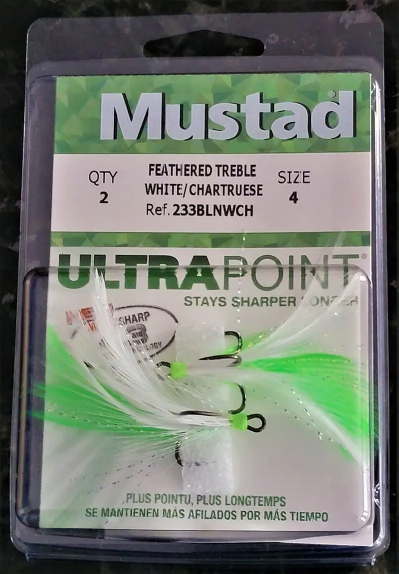 Mustad 233Blnwch Feathered Treble Hook For Lure Enhancement 1