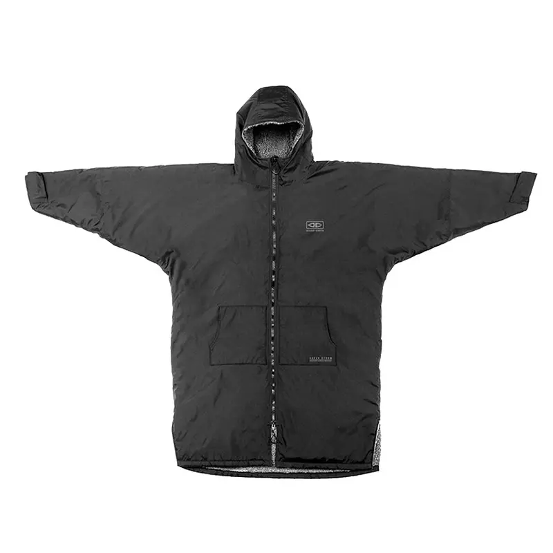 Ocean & Earth Super Storm All-Weather Waterproof Poncho 1