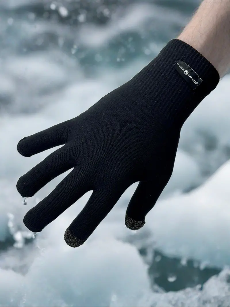 Pike Trail 100% Waterproof Seamless Gloves 1