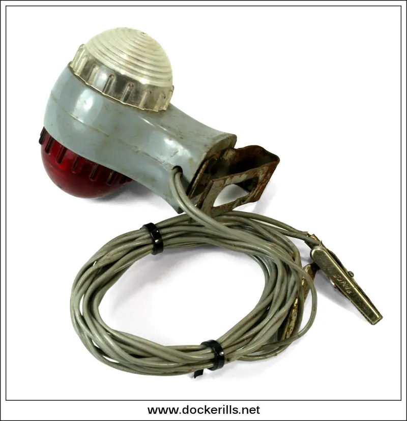 Retro Clip-Mount Parking Light Assembly For Classic Vehicles — No Cable Included 1
