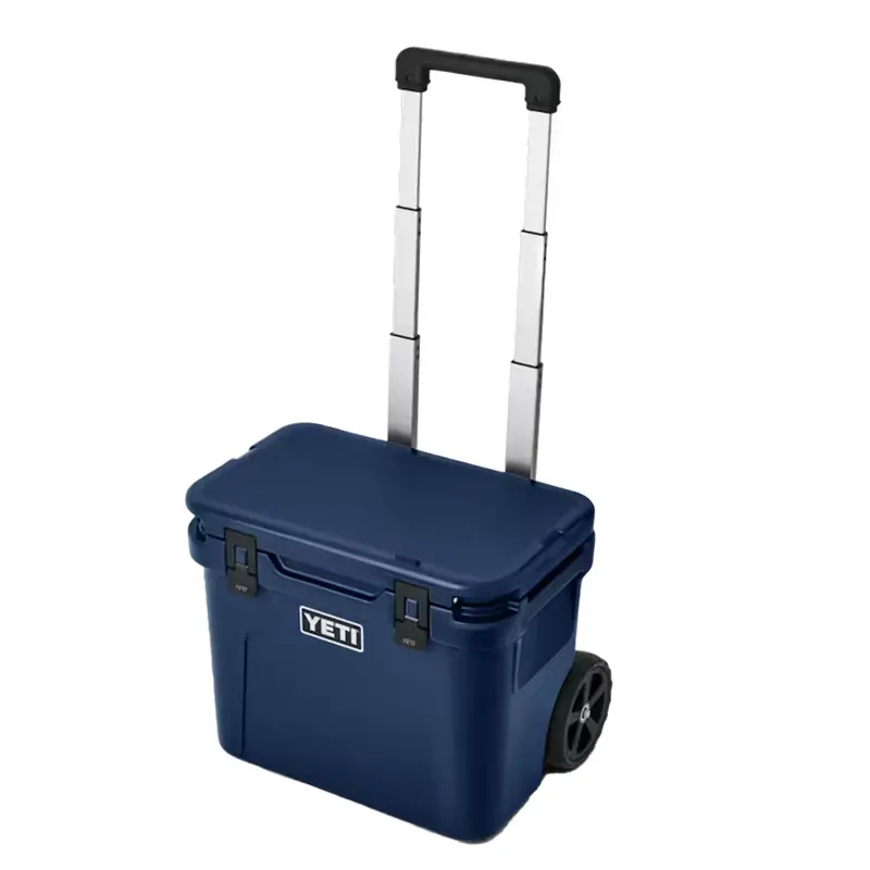 Yeti Roadie 32 Wheeled Insulated Cooler 1