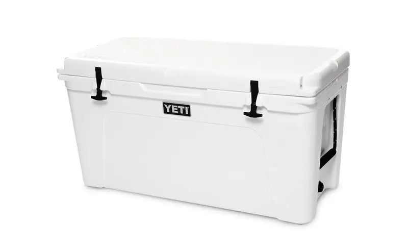 Yeti Tundra 110 Cooler – White 1
