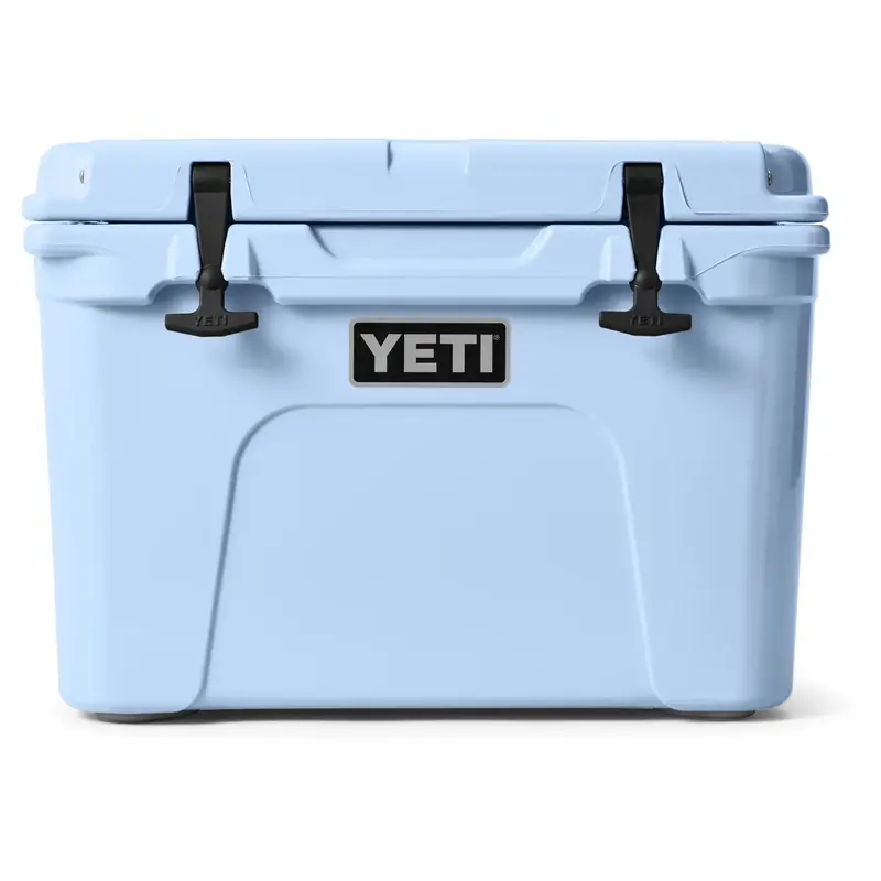 Yeti Tundra 35 Cooler In Big Sky Blue 1